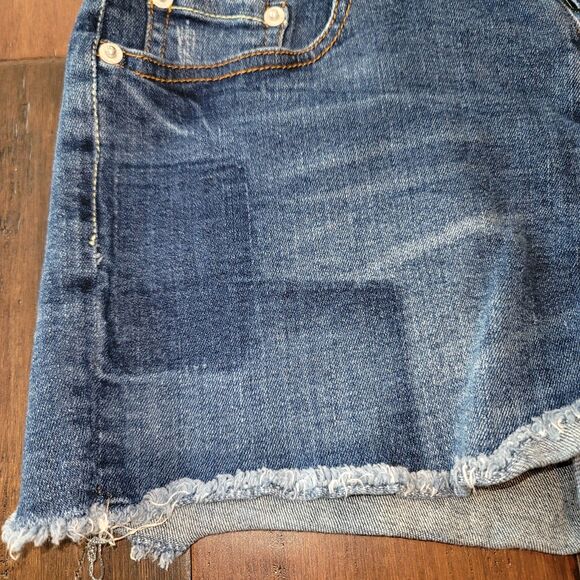 R1893 Patchwork Distressed Cutoff Jean Shorts Size 10 - Picture 3 of 5